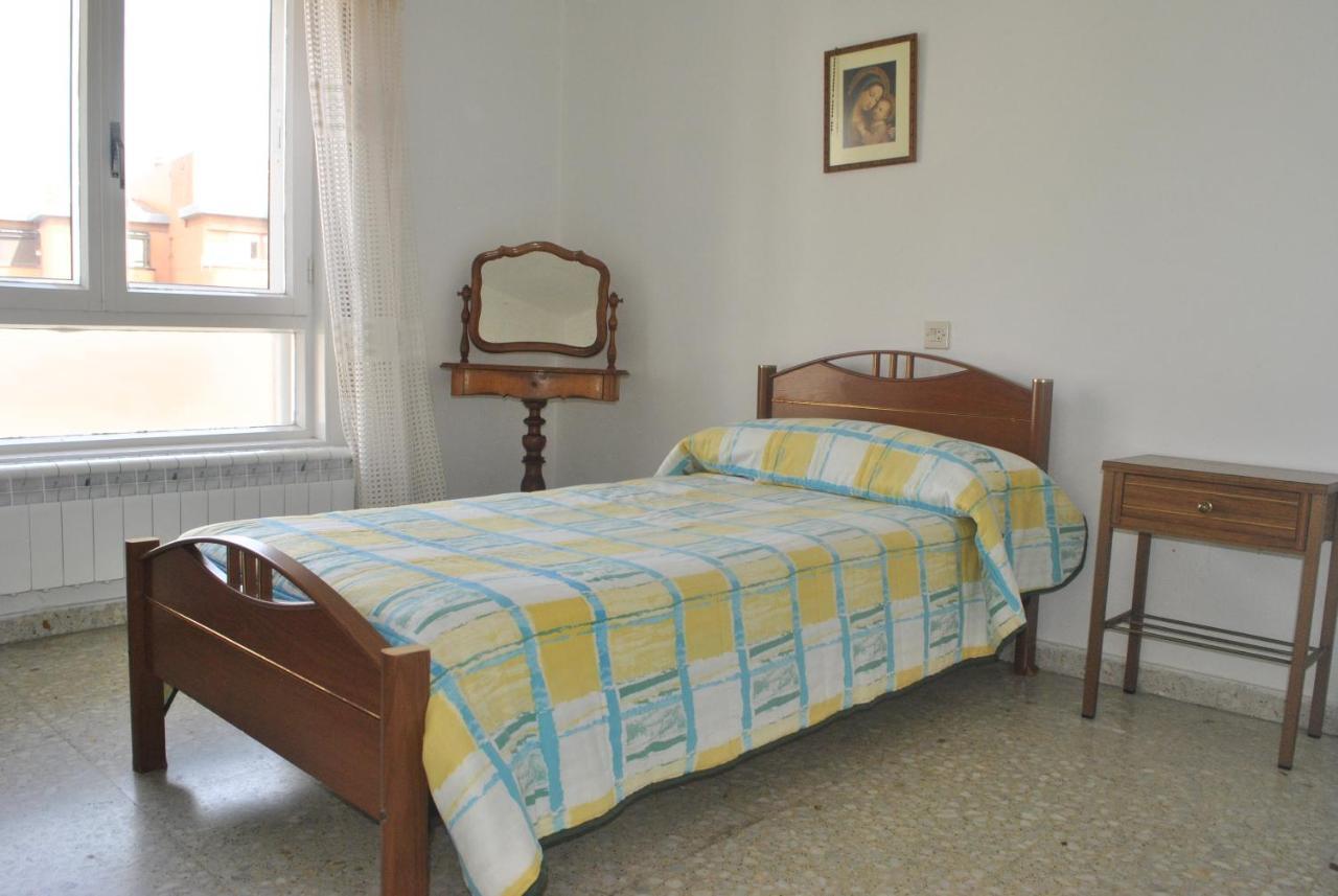 Отель Residencia Universitaria Alto De Miranda - ResiСантандер Экстерьер фото